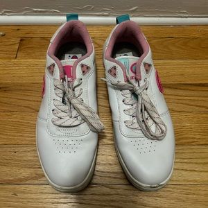 Champion Sneakers